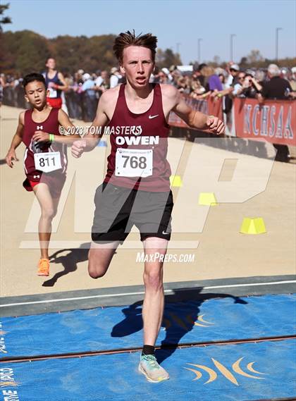 Thumbnail 3 in NCHSAA 2A Championship photogallery.