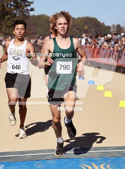 Thumbnail 1 in NCHSAA 2A Championship photogallery.
