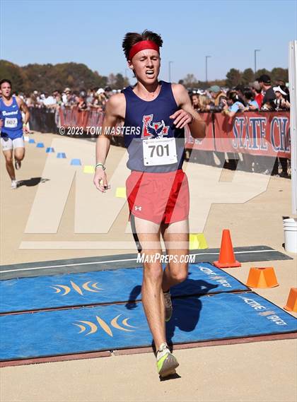 Thumbnail 1 in NCHSAA 2A Championship photogallery.