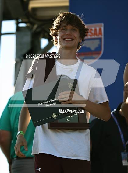 Thumbnail 1 in NCHSAA 2A Championship photogallery.