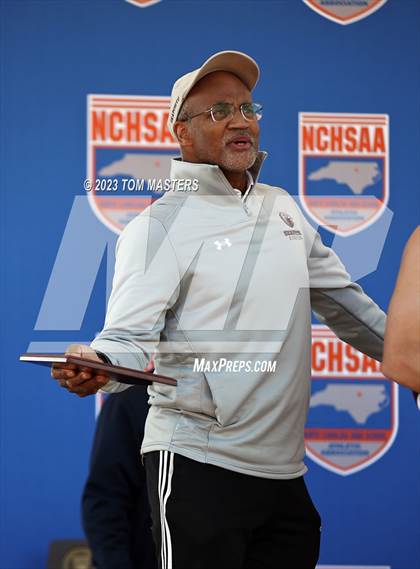 Thumbnail 1 in NCHSAA 2A Championship photogallery.