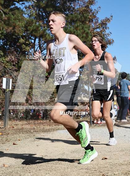 Thumbnail 1 in NCHSAA 2A Championship photogallery.