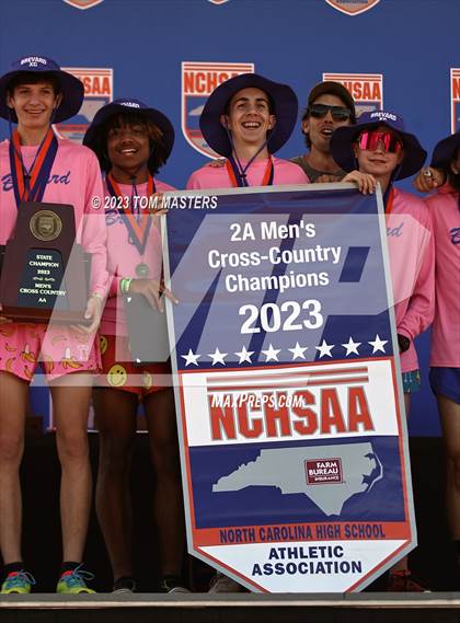 Thumbnail 1 in NCHSAA 2A Championship photogallery.