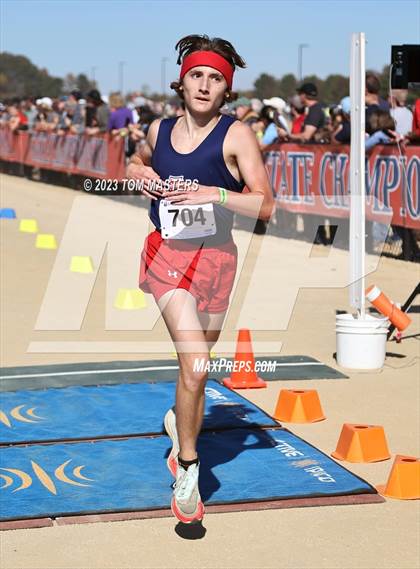 Thumbnail 1 in NCHSAA 2A Championship photogallery.