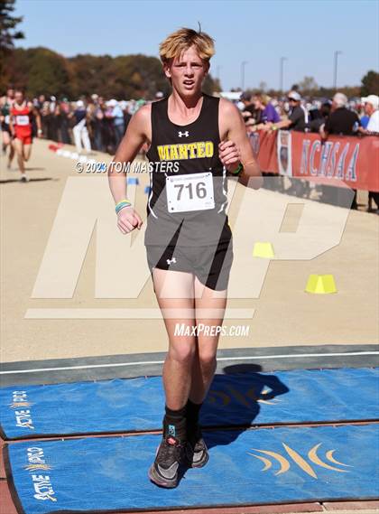 Thumbnail 3 in NCHSAA 2A Championship photogallery.