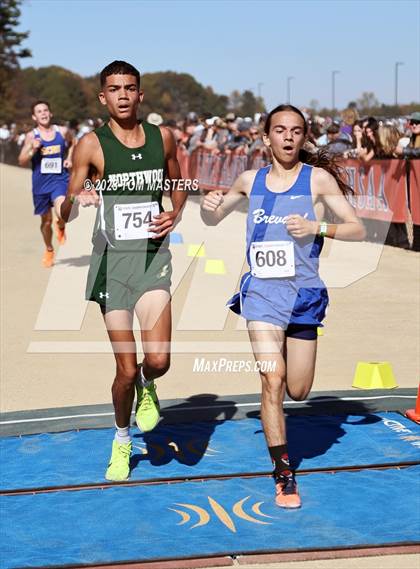 Thumbnail 1 in NCHSAA 2A Championship photogallery.