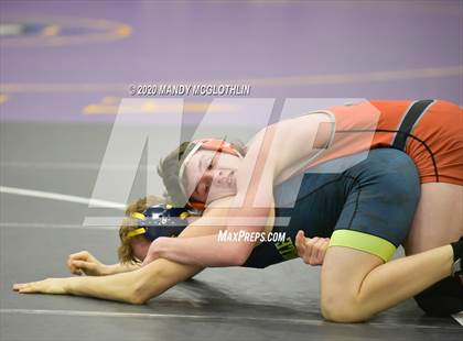 Thumbnail 2 in IHSA 1A Regional Meet photogallery.