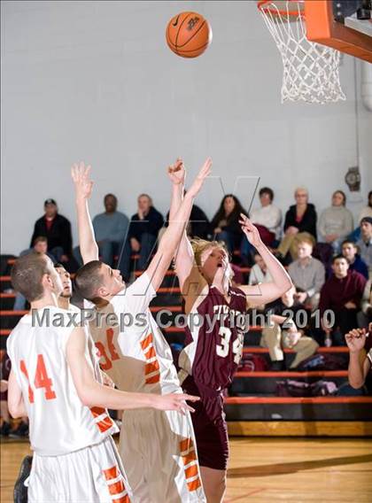 Thumbnail 3 in Tiverton @ West Warwick photogallery.