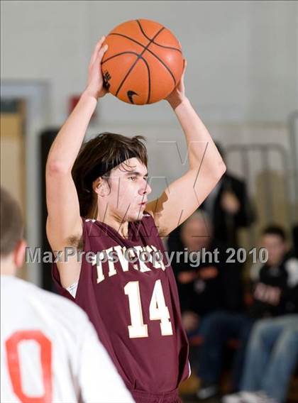 Thumbnail 3 in Tiverton @ West Warwick photogallery.