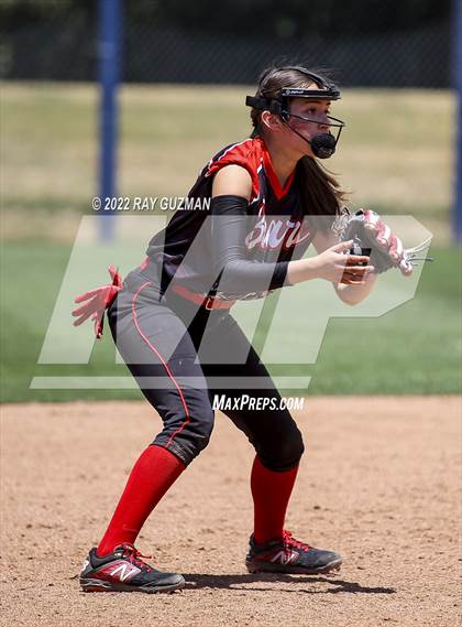 Thumbnail 2 in Arvin vs. Nipomo (CIF CS Division 6 Championship) photogallery.