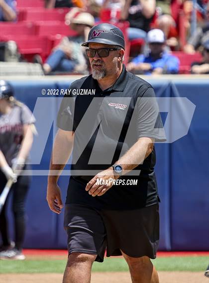 Thumbnail 3 in Arvin vs. Nipomo (CIF CS Division 6 Championship) photogallery.