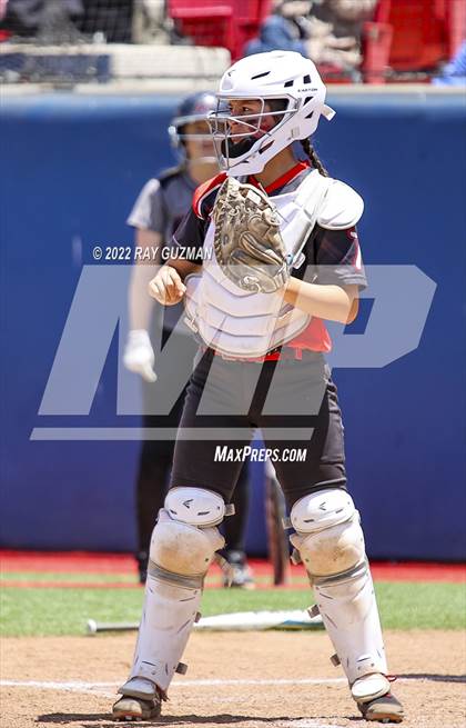 Thumbnail 3 in Arvin vs. Nipomo (CIF CS Division 6 Championship) photogallery.