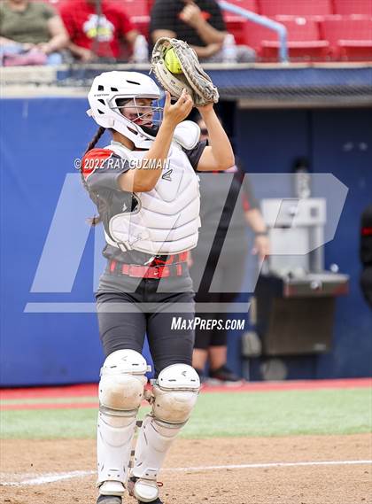 Thumbnail 3 in Arvin vs. Nipomo (CIF CS Division 6 Championship) photogallery.