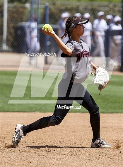 Thumbnail 3 in Arvin vs. Nipomo (CIF CS Division 6 Championship) photogallery.