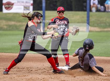 Thumbnail 1 in Arvin vs. Nipomo (CIF CS Division 6 Championship) photogallery.