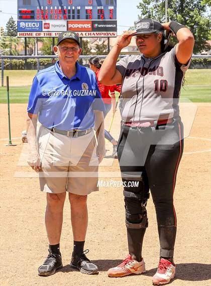 Thumbnail 3 in Arvin vs. Nipomo (CIF CS Division 6 Championship) photogallery.