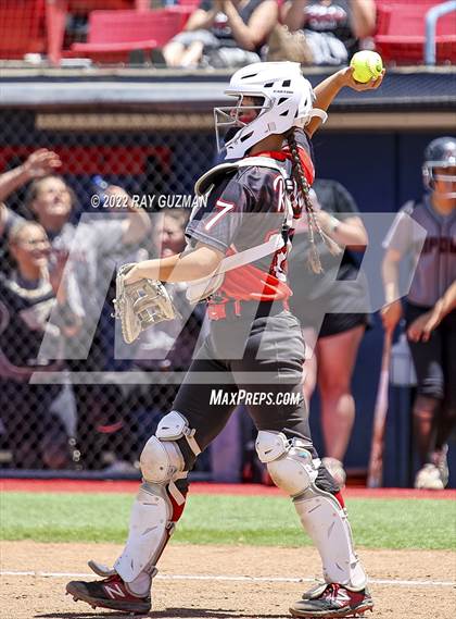 Thumbnail 2 in Arvin vs. Nipomo (CIF CS Division 6 Championship) photogallery.
