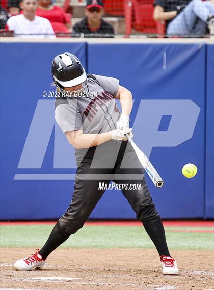 Thumbnail 2 in Arvin vs. Nipomo (CIF CS Division 6 Championship) photogallery.