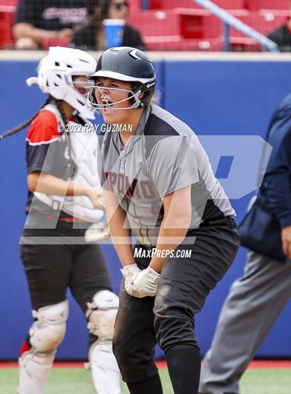 Thumbnail 1 in Arvin vs. Nipomo (CIF CS Division 6 Championship) photogallery.