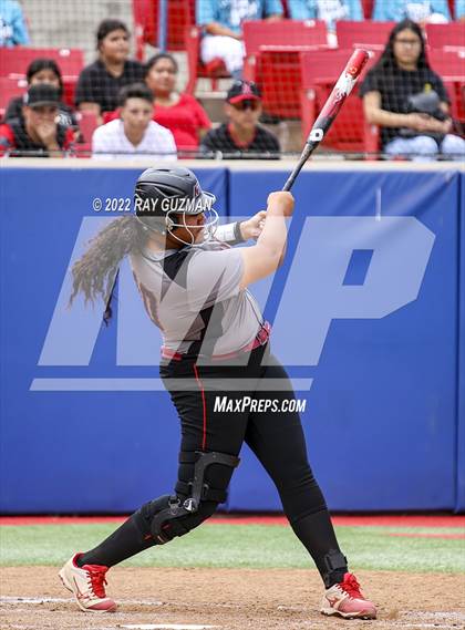 Thumbnail 2 in Arvin vs. Nipomo (CIF CS Division 6 Championship) photogallery.