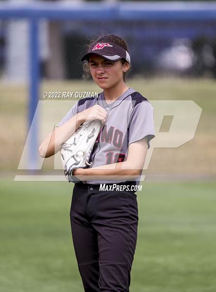 Thumbnail 1 in Arvin vs. Nipomo (CIF CS Division 6 Championship) photogallery.