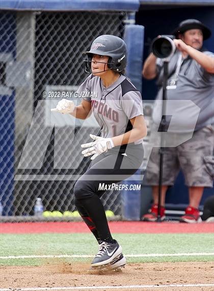 Thumbnail 2 in Arvin vs. Nipomo (CIF CS Division 6 Championship) photogallery.
