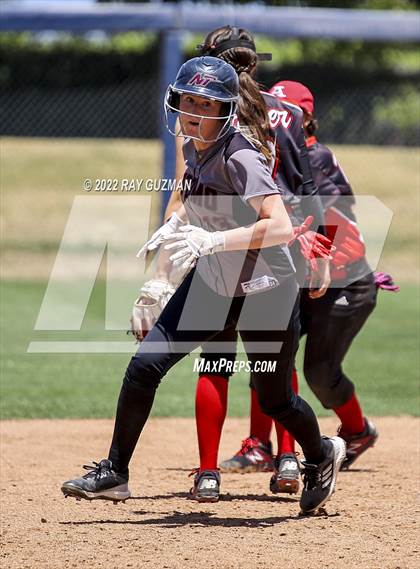 Thumbnail 1 in Arvin vs. Nipomo (CIF CS Division 6 Championship) photogallery.