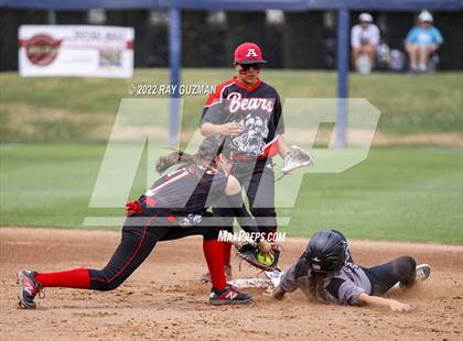 Thumbnail 3 in Arvin vs. Nipomo (CIF CS Division 6 Championship) photogallery.
