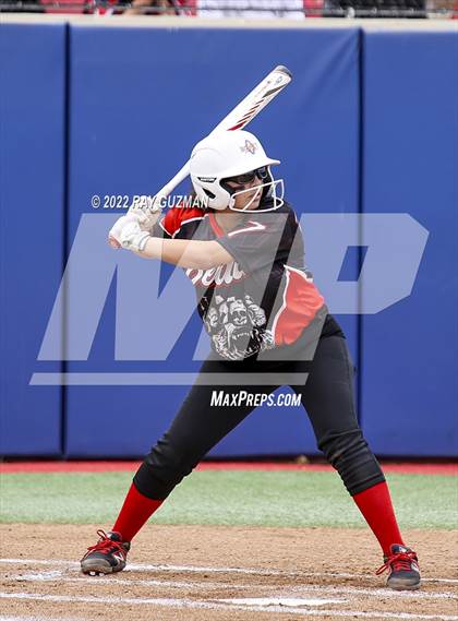 Thumbnail 2 in Arvin vs. Nipomo (CIF CS Division 6 Championship) photogallery.