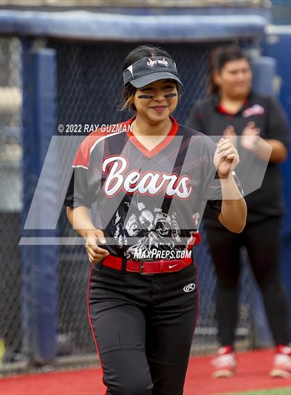 Thumbnail 3 in Arvin vs. Nipomo (CIF CS Division 6 Championship) photogallery.