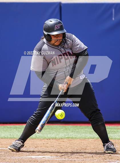 Thumbnail 3 in Arvin vs. Nipomo (CIF CS Division 6 Championship) photogallery.