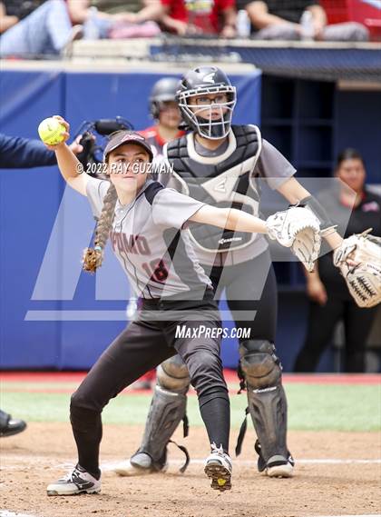 Thumbnail 2 in Arvin vs. Nipomo (CIF CS Division 6 Championship) photogallery.