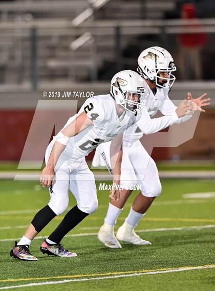 Thumbnail 3 in Holliday vs Palmer (UIL 3A D2 Area playoff) photogallery.