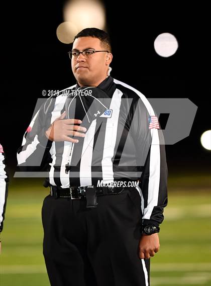 Thumbnail 1 in Holliday vs Palmer (UIL 3A D2 Area playoff) photogallery.