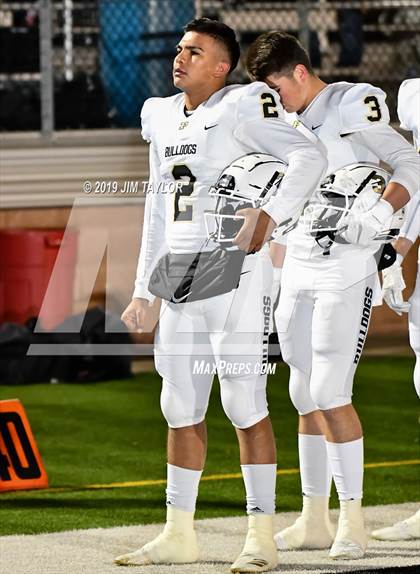 Thumbnail 3 in Holliday vs Palmer (UIL 3A D2 Area playoff) photogallery.