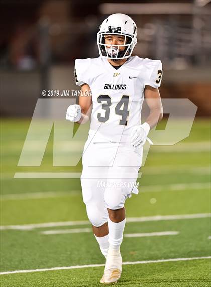 Thumbnail 2 in Holliday vs Palmer (UIL 3A D2 Area playoff) photogallery.