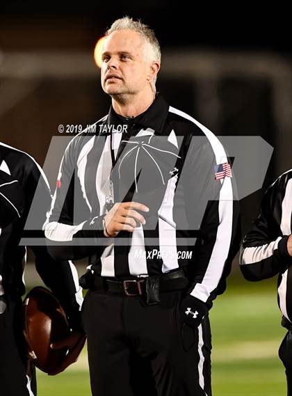 Thumbnail 3 in Holliday vs Palmer (UIL 3A D2 Area playoff) photogallery.