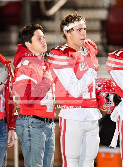 Thumbnail 2 in Holliday vs Palmer (UIL 3A D2 Area playoff) photogallery.