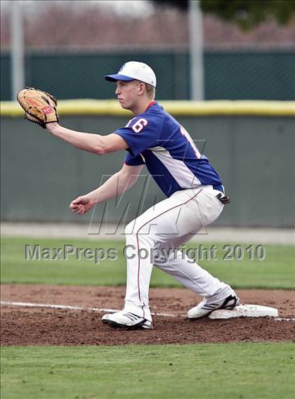 Thumbnail 3 in Buchanan vs Frontier photogallery.