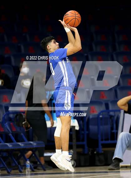 Thumbnail 3 in Safford vs Tanque Verde (MLK Basketball Classic) photogallery.