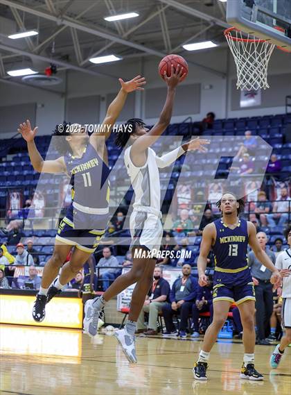 Thumbnail 2 in Coppell vs. McKinney (Whataburger Tournament) photogallery.