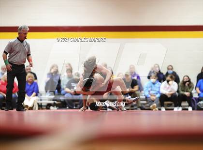 Thumbnail 2 in Lumberton @ Douglas Byrd photogallery.