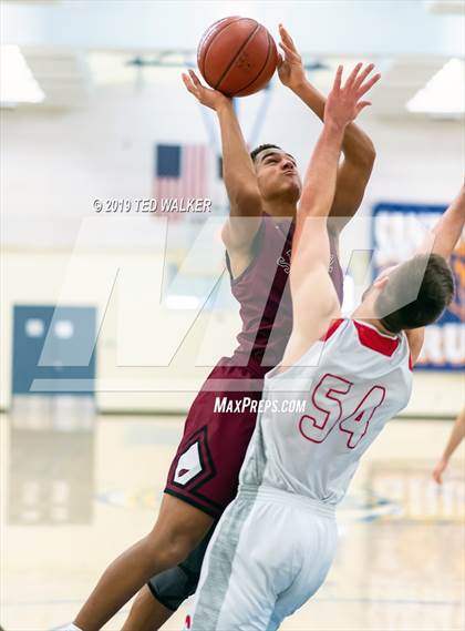 Thumbnail 3 in Carmel vs. Santa Cruz (CIF CCS D4 Championship) photogallery.