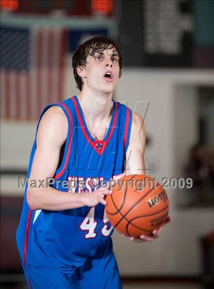 Thumbnail 3 in Marshall vs. Westlake  (McDonalds Texas Invitational) photogallery.