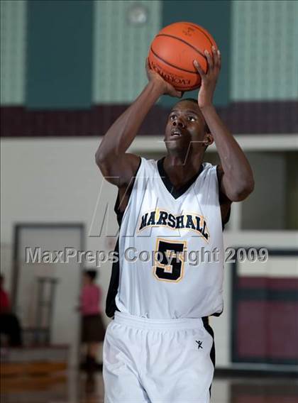 Thumbnail 3 in Marshall vs. Westlake  (McDonalds Texas Invitational) photogallery.