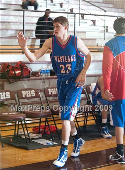 Thumbnail 2 in Marshall vs. Westlake  (McDonalds Texas Invitational) photogallery.