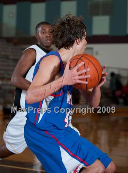 Thumbnail 3 in Marshall vs. Westlake  (McDonalds Texas Invitational) photogallery.