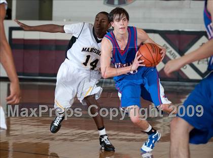 Thumbnail 1 in Marshall vs. Westlake  (McDonalds Texas Invitational) photogallery.