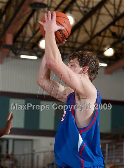 Thumbnail 3 in Marshall vs. Westlake  (McDonalds Texas Invitational) photogallery.