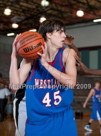 Thumbnail 1 in Marshall vs. Westlake  (McDonalds Texas Invitational) photogallery.